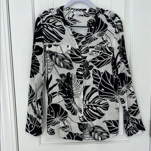 Calvin Klein, Sz M, black and white light weight, long sleeve, leaf print top
